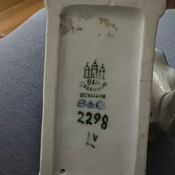 Bing andGrondahl Idas Flowers figurine older three tower mark Demark 1950 - Picture 8 of 11